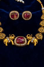 Load image into Gallery viewer, Elephant High Quality gold plated Choker set
