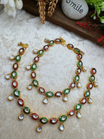 Load image into Gallery viewer, Aakriti Kundan Payal