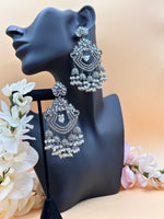 Load image into Gallery viewer, Black Metal With Silver Stone Earring