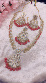 Load image into Gallery viewer, Peach Kundan mala set