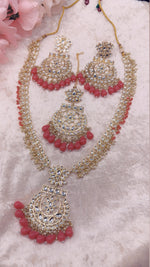 Load image into Gallery viewer, Peach Kundan mala set