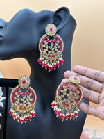 Load image into Gallery viewer, गुनीत पिंक पोल्की टिक्का इयररिंग सेट