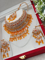 Load image into Gallery viewer, रोज़गोल्ड चोकर सेट के साथ नारंगी