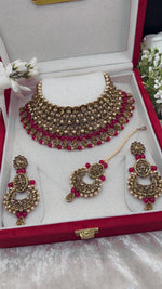Load image into Gallery viewer, Kinjal Antique Gold Choker Set