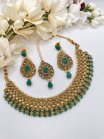 Load image into Gallery viewer, Samira antique Gold Choker set