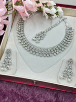 Load image into Gallery viewer, Tinku Polki necklace