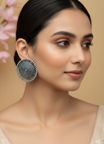 Load image into Gallery viewer, ऑक्सीकृत बड़े आकार के स्टड