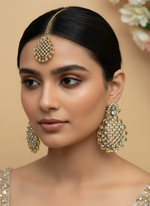 Load image into Gallery viewer, एंटीक गोल्ड प्लेटेड टीका सेट