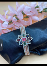 Load image into Gallery viewer, अमेरिकन डायमंड रोज़गोल्ड खुलने योग्य कंगन