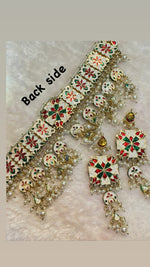 Load image into Gallery viewer, Elegant Kundan Choker set - Affinity Giya