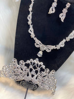 Load image into Gallery viewer, Engagement & Graduation Tiara Set - Affinity Giya