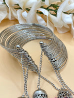 Load image into Gallery viewer, Chavvi Oxidised Openable Bangle