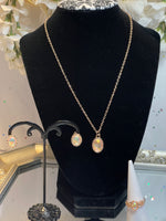 Load image into Gallery viewer, नकली मोती का हार, बाली और अंगूठी सेट