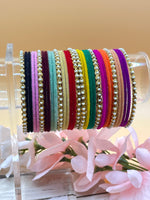 Load image into Gallery viewer, नैना बहुरंगी चूड़ियाँ