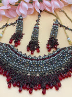 Load image into Gallery viewer, डार्क मैरून इन ब्लैक मेटल पाकिस्तानी चोकर सेट