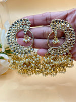 Load image into Gallery viewer, Drop Pearl Kundan Earring