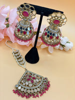 Load image into Gallery viewer, धानी मिरर मांग टीका सेट