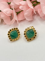 Load image into Gallery viewer, सुंदर सोने के दर्पण स्टड