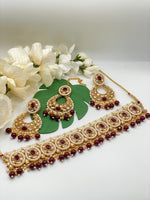 Load image into Gallery viewer, महिमा मैरून भारतीय चोकर सेट