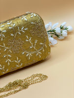 Load image into Gallery viewer, Clutch