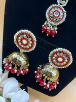 Load image into Gallery viewer, आद्या सिंपल मिरर मांग टीका सेट