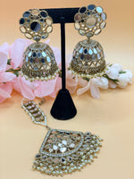 Load image into Gallery viewer, धानी मिरर मांग टीका सेट