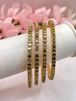 Load image into Gallery viewer, कृशा मिरर कुन्दन चूड़ियाँ