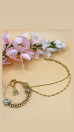 Load image into Gallery viewer, राशिस ब्राइडल नोज़ रिंग (नथ)