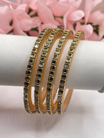 Load image into Gallery viewer, कृशा मिरर कुन्दन चूड़ियाँ