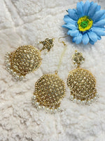 Load image into Gallery viewer, Jadau Pearl Tikka Earring Set - Affinity Giya