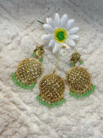 Load image into Gallery viewer, Jadau Pearl Tikka Earring Set - Affinity Giya