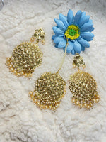 Load image into Gallery viewer, Jadau Pearl Tikka Earring Set - Affinity Giya