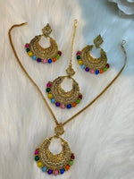 Load image into Gallery viewer, Multi Color Gold platted Necklace - Affinity Giya