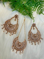 Load image into Gallery viewer, Rose Gold color with Kundan, Tikka and Earring Set - Affinity Giya