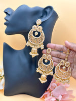 Load image into Gallery viewer, Saachi Tikka Earring Set
