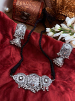 Load image into Gallery viewer, Oxidised Mirror choker Set
