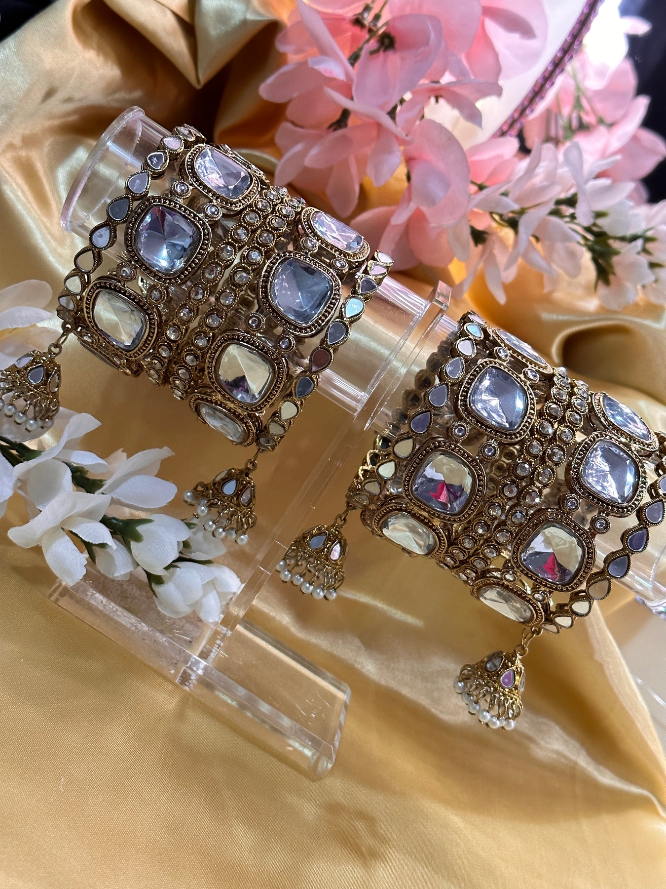 Bridal Choora’s ,Bracelets & Non bridal Bangles - Affinity Giya