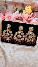 Load image into Gallery viewer, Beautiful rhinestone tikka set