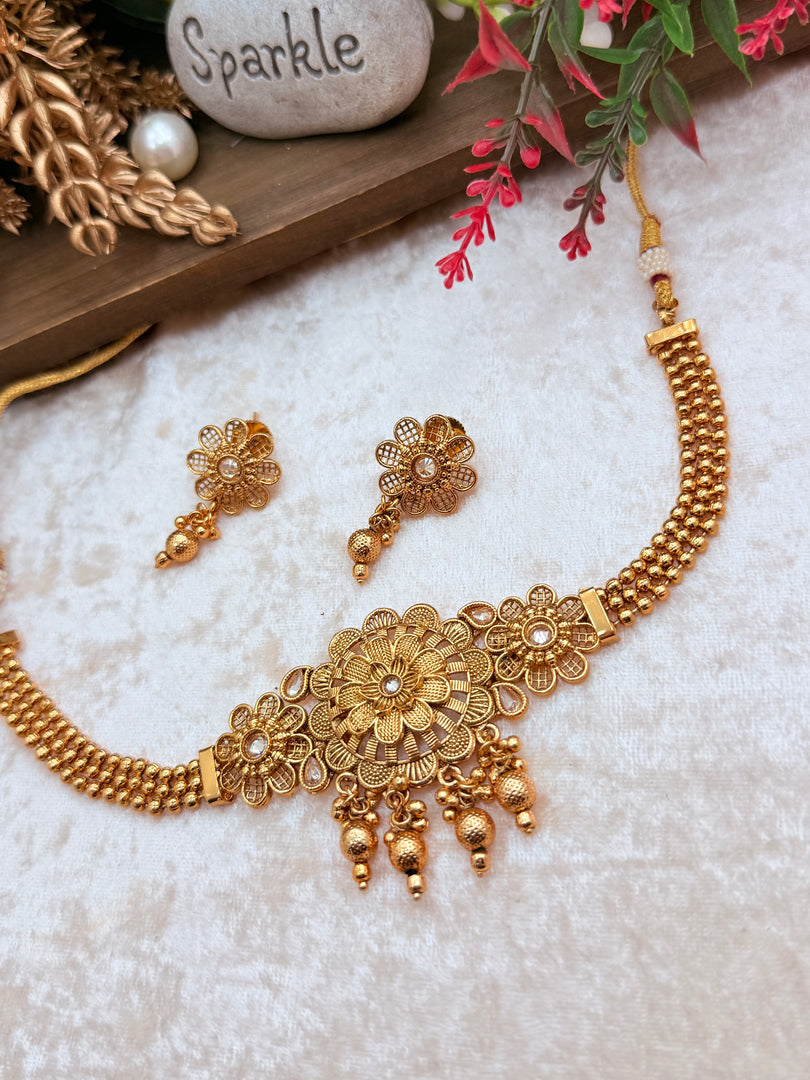 Shabnam matte gold choker set