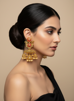 Load image into Gallery viewer, Sakshi Gold Plated Earring