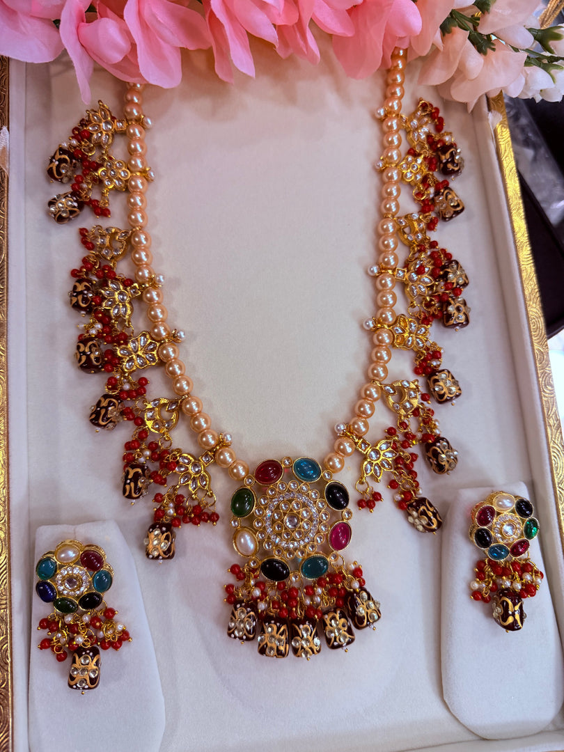 नवरतन मोती कुन्दन माला