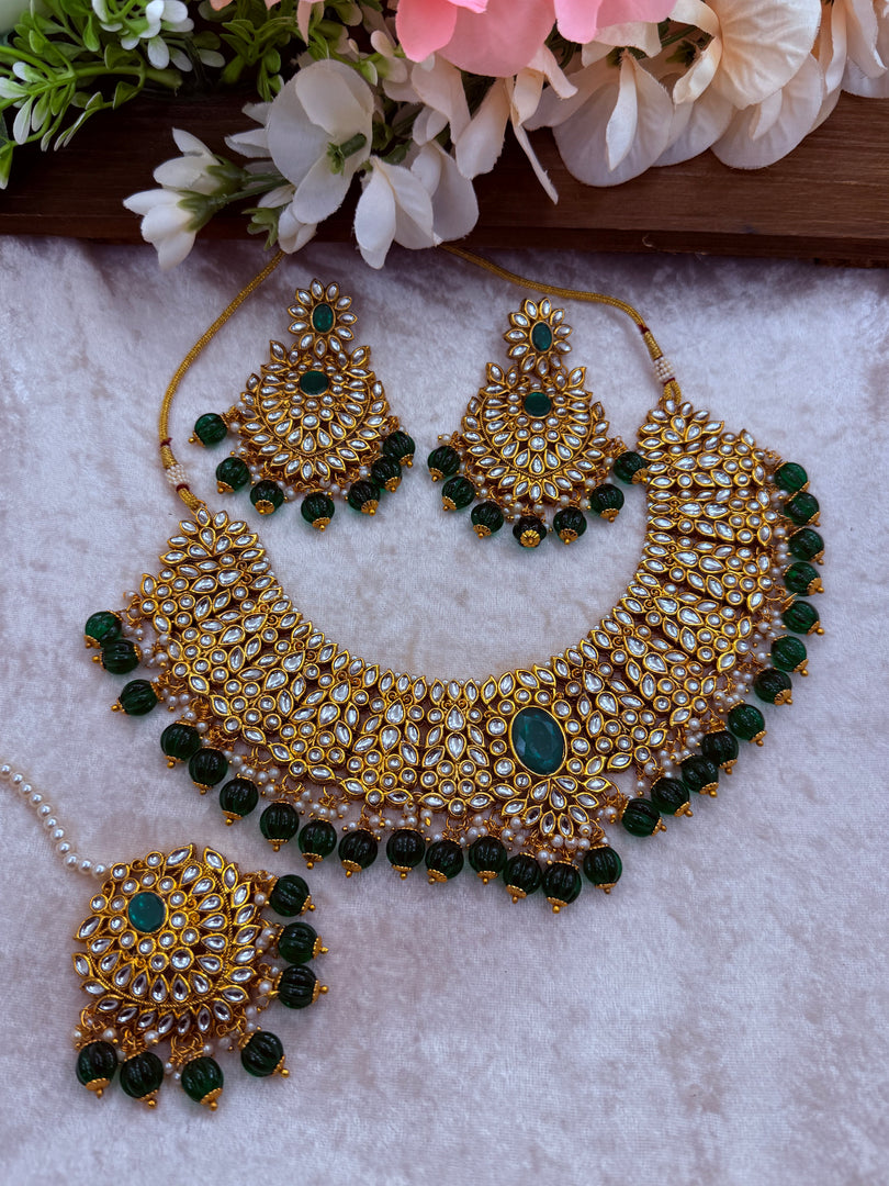 Jasmir Kundan Necklace Set