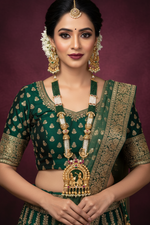 Load image into Gallery viewer, Rajwadi Gold plated Necklace with earrings