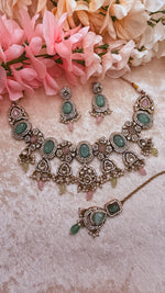 Load image into Gallery viewer, Ruhi Multicolor Victorian set