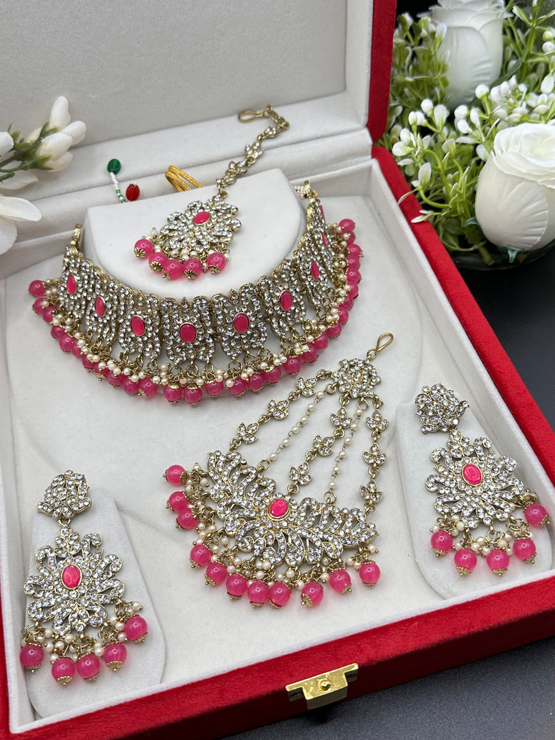 Ramiza Pakistani Choker set