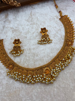 Load image into Gallery viewer, Antique Gold platted temples Necklace Set

