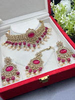 Load image into Gallery viewer, Monalisa Rani Royal Polki Choker Set
