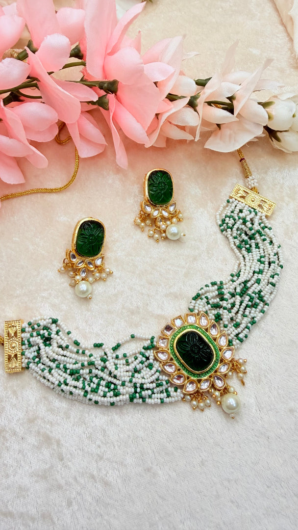 Beaded choker with earrings