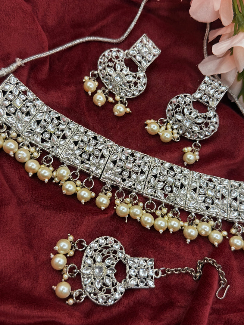 Silver Kundan choker set
