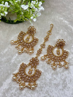 Load image into Gallery viewer, Tanvee Girls Polki Tikka Earring Set
